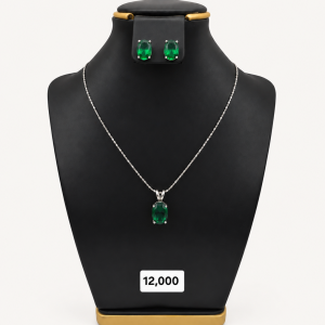 Emerald Jewelry Set