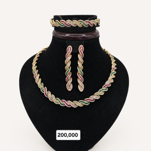 Multicolor Twisted Chain Jewelry Display